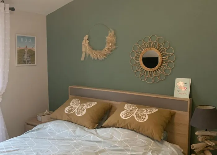 Maison 10/12 Pers A 5 Min Du Phare Des Baleines Holiday home