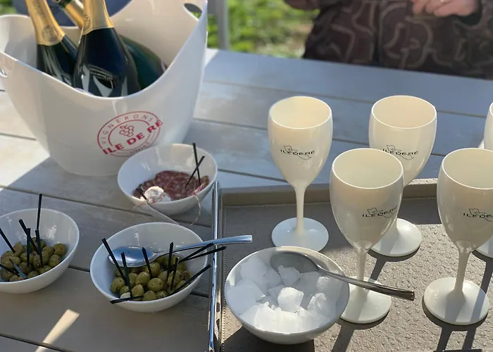 Maison 10/12 Pers A 5 Min Du Phare Des Baleines * Saint-Clement-des-Baleines